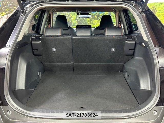 Toyota RAV4 2024-10 7393826-9