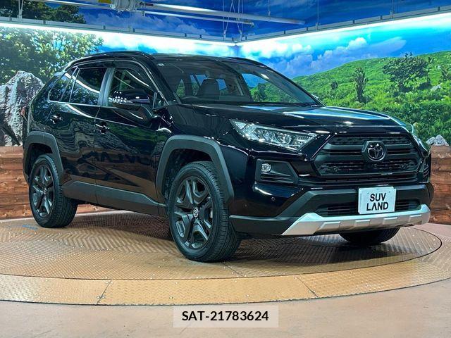 Toyota RAV4 2024-10 7393826-15