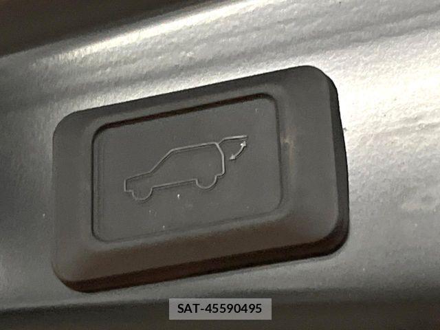 Toyota RAV4 2025-06 7393825-7