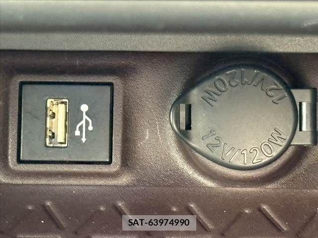 Toyota RAV4 2023-03 7393835-27