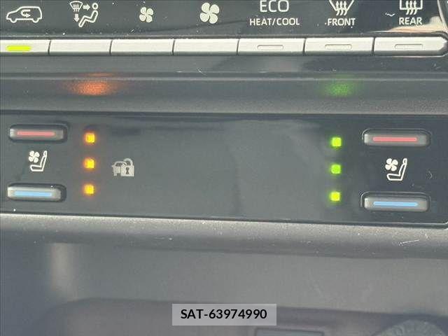 Toyota RAV4 2023-03 7393835-5