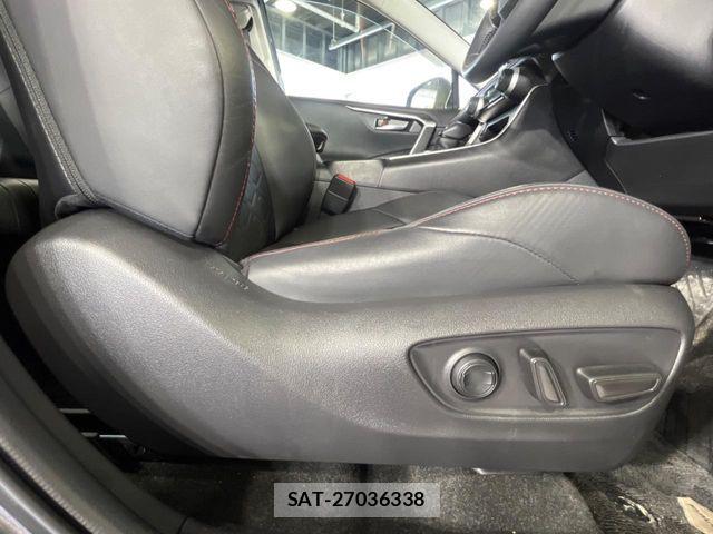 Toyota RAV4 2021-03 7393833-6
