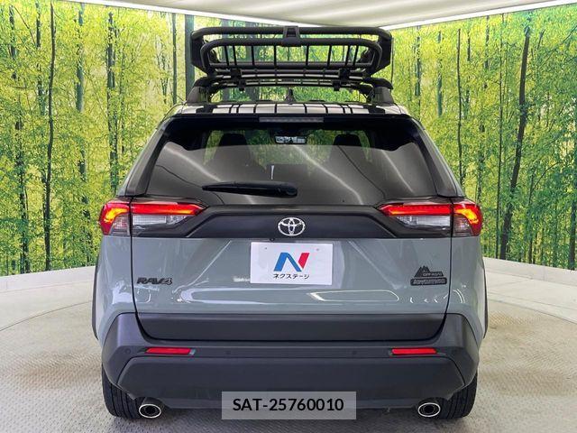Toyota RAV4 2023-06 7393824-15