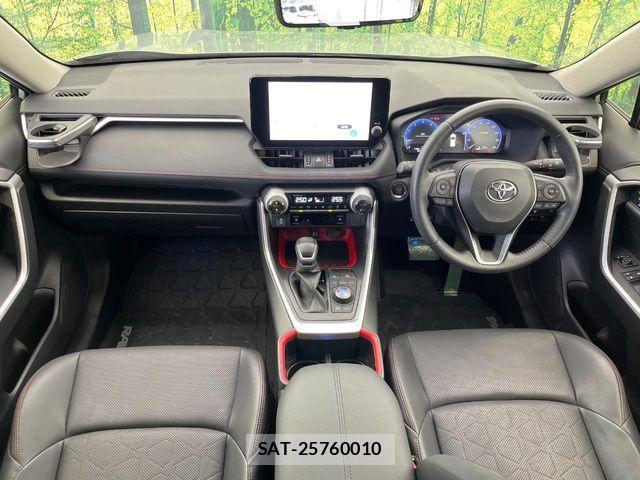 Toyota RAV4 2023-06 7393824-2