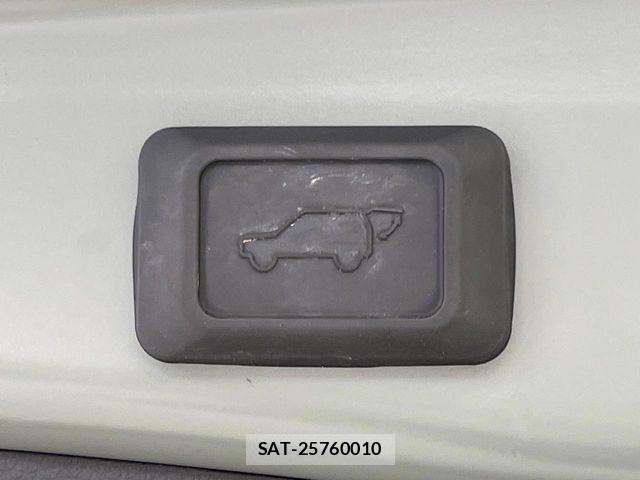 Toyota RAV4 2023-06 7393824-7