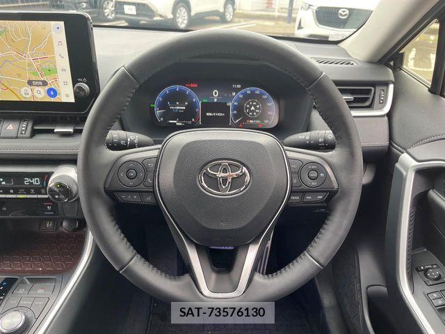Toyota RAV4 2025-03 7393816-10