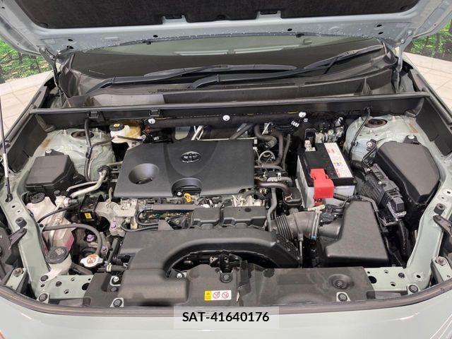 Toyota RAV4 2021-09 7393832-17