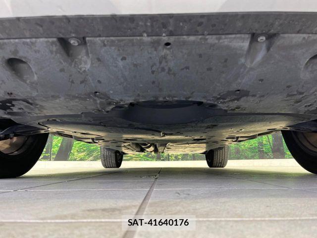 Toyota RAV4 2021-09 7393832-18
