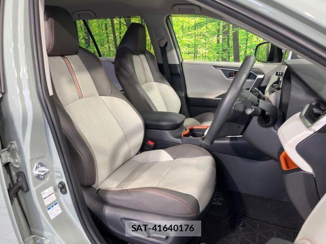 Toyota RAV4 2021-09 7393832-7
