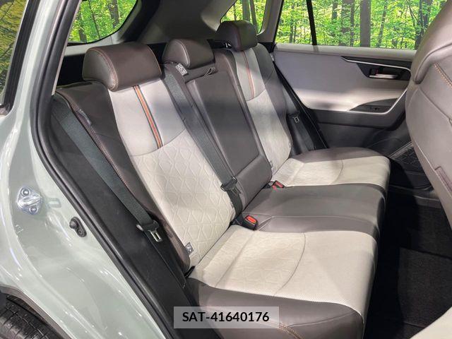 Toyota RAV4 2021-09 7393832-8