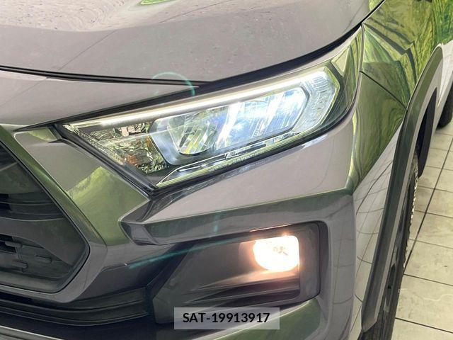 Toyota RAV4 2021-03 7393834-11