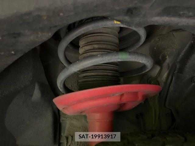 Toyota RAV4 2021-03 7393834-19