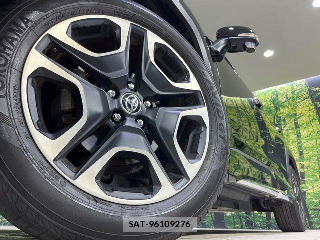 Toyota RAV4 2020-09 7393837-12