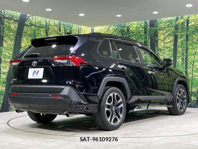 Toyota RAV4 2020-09 7393837-16