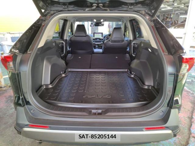 Toyota RAV4 2022-07 7457202-27