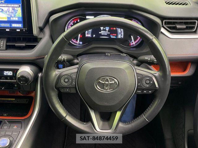 Toyota RAV4 2019-11 7457205-10