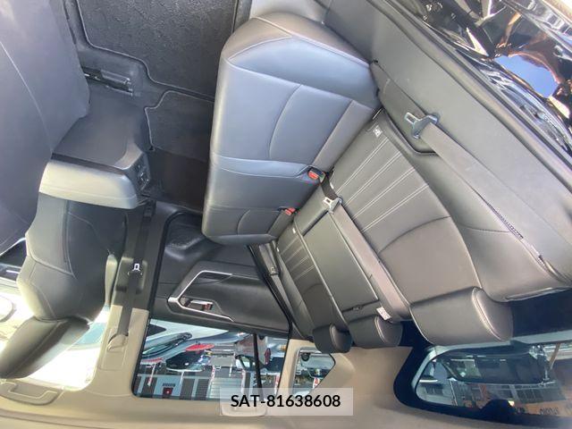 Toyota RAV4 2025-01 7457197-13