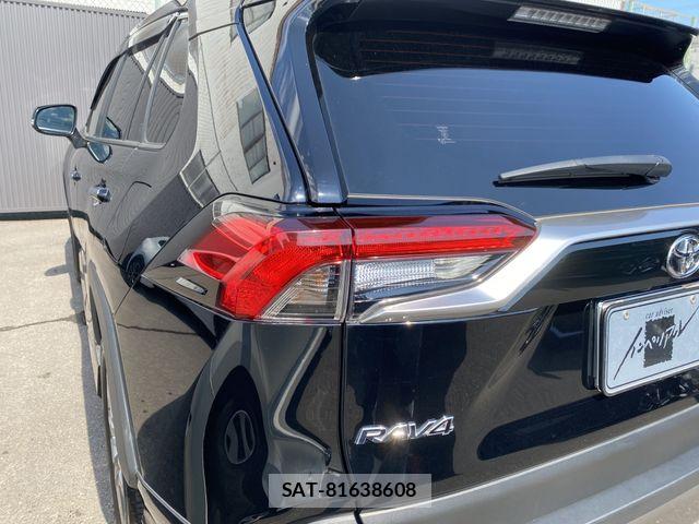 Toyota RAV4 2025-01 7457197-24