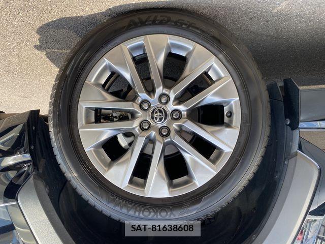 Toyota RAV4 2025-01 7457197-26