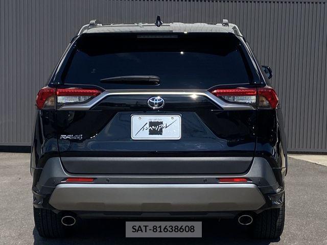 Toyota RAV4 2025-01 7457197-4