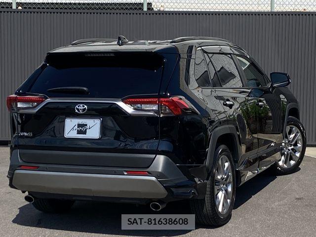 Toyota RAV4 2025-01 7457197-6