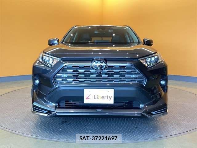 Toyota RAV4 2023-04 7457201-8