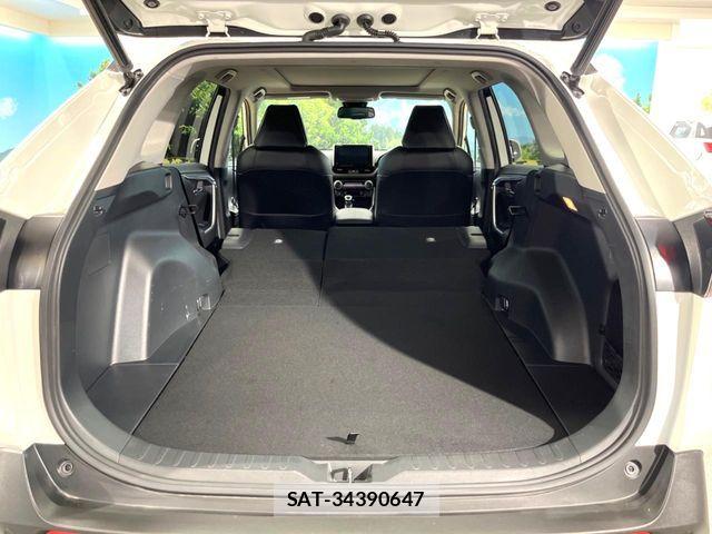 Toyota RAV4 2020-02 7457216-9