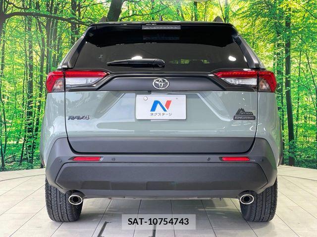 Toyota RAV4 2024-07 7457199-14
