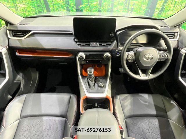 Toyota RAV4 2025-10 7457184-1