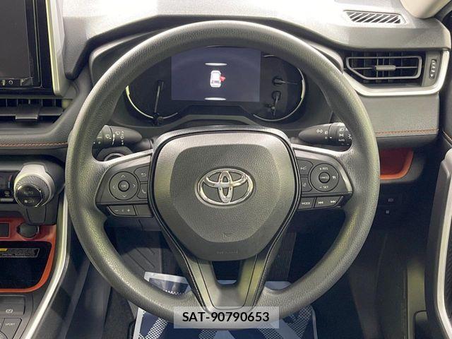 Toyota RAV4 2020-03 7457232-10