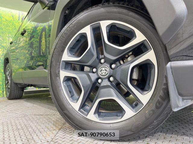 Toyota RAV4 2020-03 7457232-12