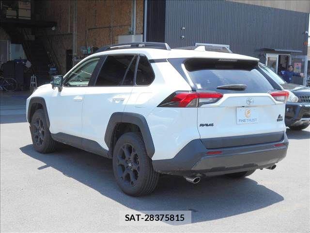 Toyota RAV4 2020-11 7457228-21