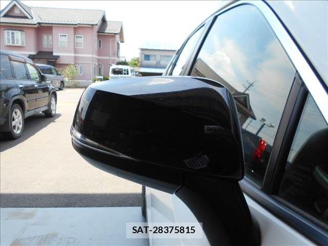 Toyota RAV4 2020-11 7457228-28