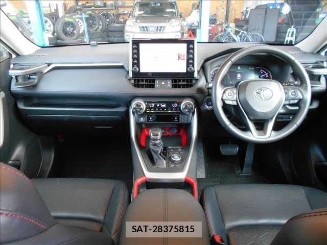Toyota RAV4 2020-11 7457228-2