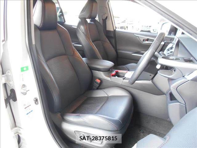 Toyota RAV4 2020-11 7457228-8