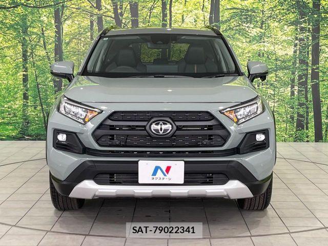 Toyota RAV4 2025-10 7457198-14