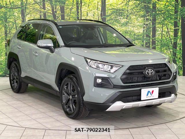Toyota RAV4 2025-10 7457198-16