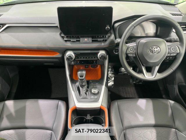 Toyota RAV4 2025-10 7457198-1