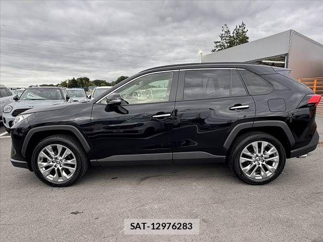 Toyota RAV4 2023-04 7457203-10
