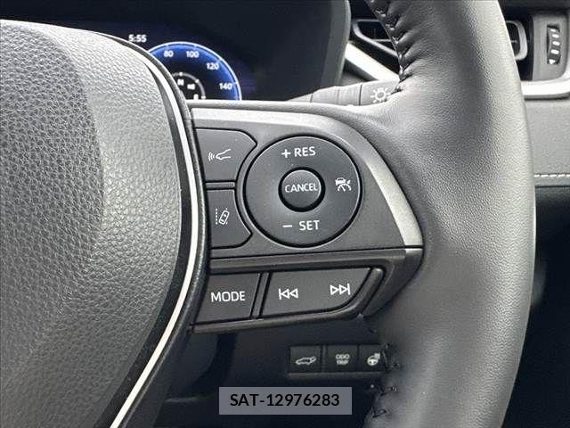 Toyota RAV4 2023-04 7457203-27