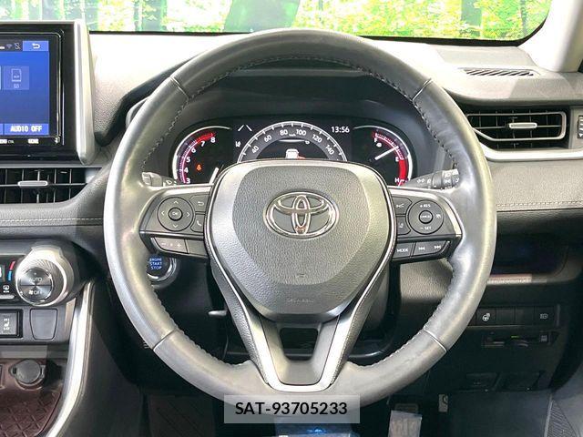 Toyota RAV4 2019-09 7457211-11