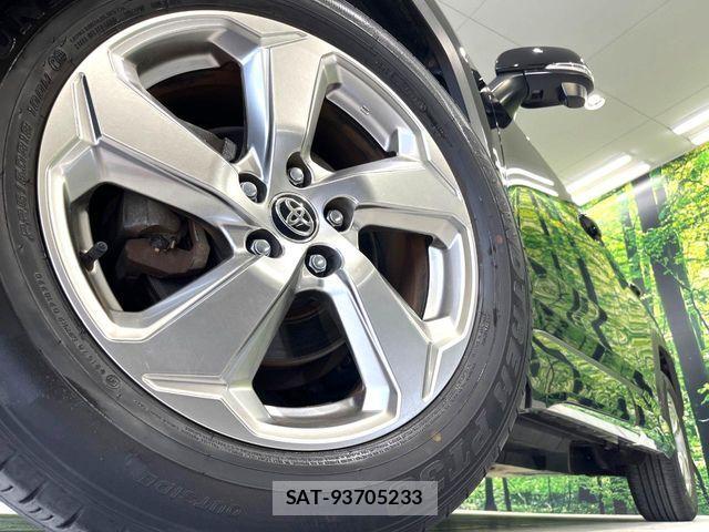 Toyota RAV4 2019-09 7457211-13