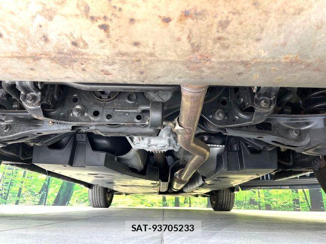 Toyota RAV4 2019-09 7457211-19