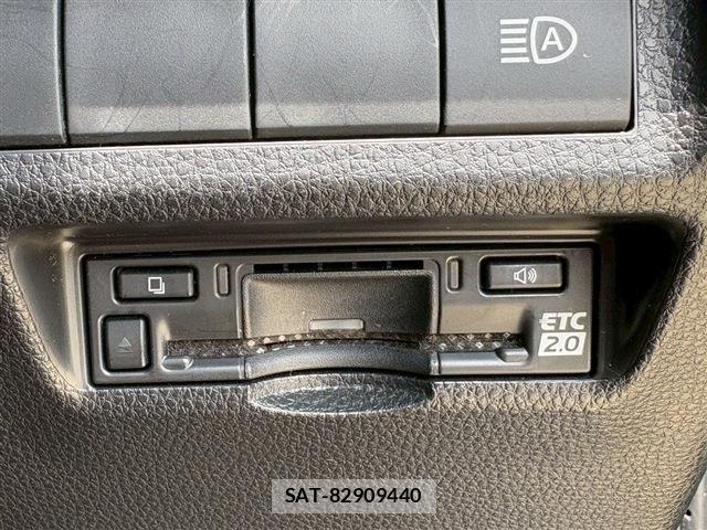 Toyota RAV4 2025-04 7457204-20