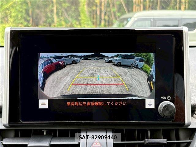 Toyota RAV4 2025-04 7457204-24