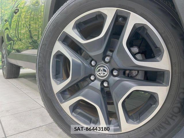 Toyota RAV4 2020-11 7457208-12
