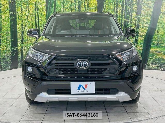 Toyota RAV4 2020-11 7457208-13