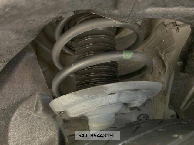 Toyota RAV4 2020-11 7457208-19