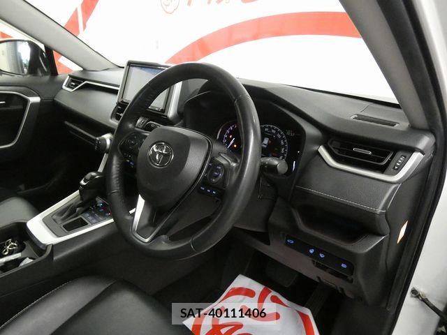 Toyota RAV4 2020-01 7457233-14