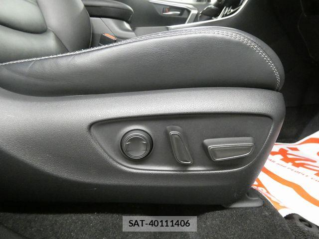 Toyota RAV4 2020-01 7457233-17